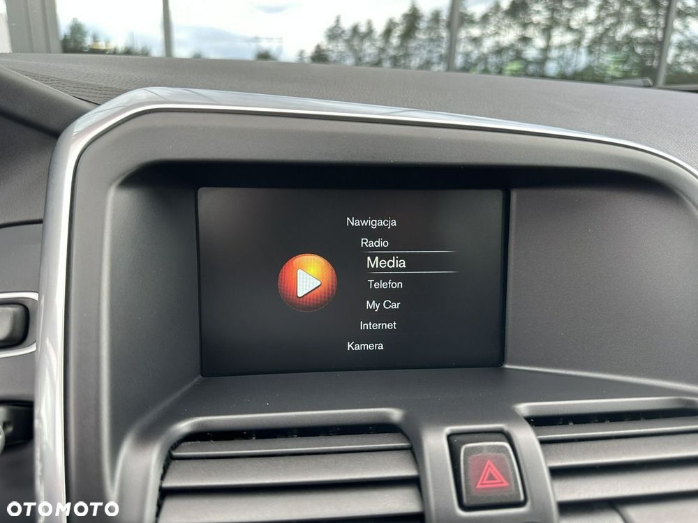 Volvo XC 60 D4 Geartronic Kinetic - 27