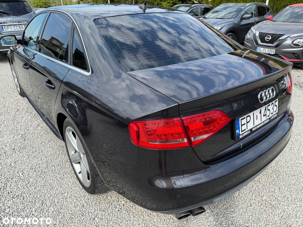 Audi A4 Limousine - 12