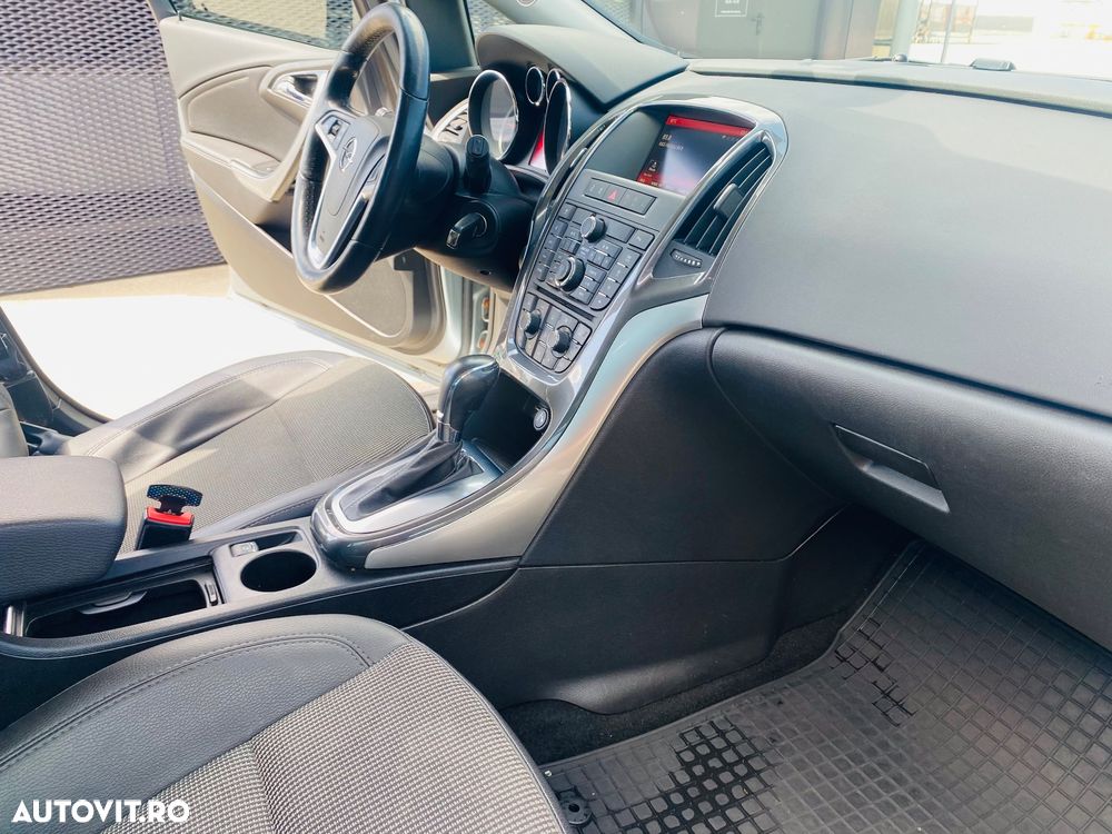 Opel Astra 2.0 CDTI DPF Automatik Sport - 10