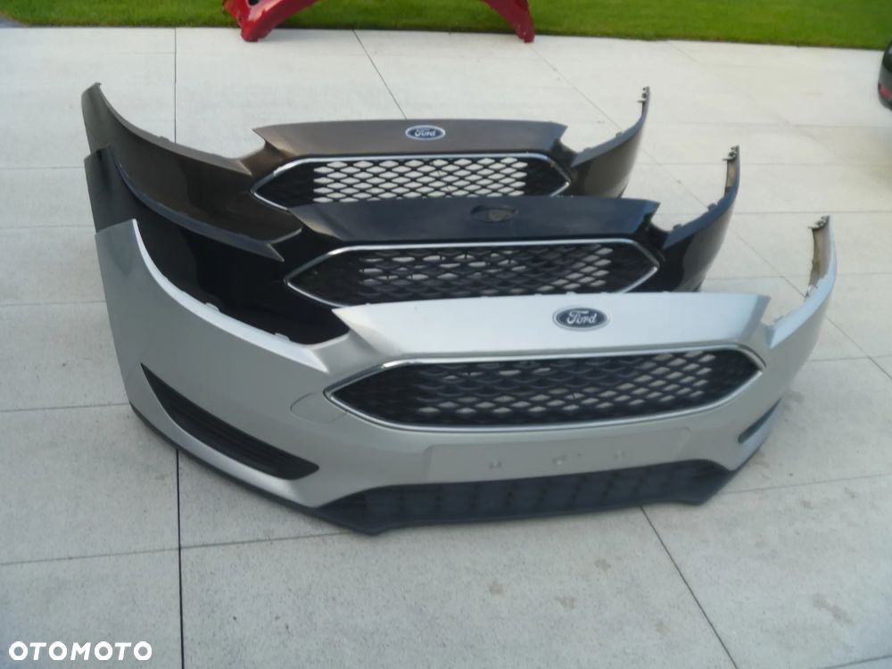 FORD FOCUS MK3 LIFT ZDERZAK PRZEDNI ATRAPA KRATKI - 2