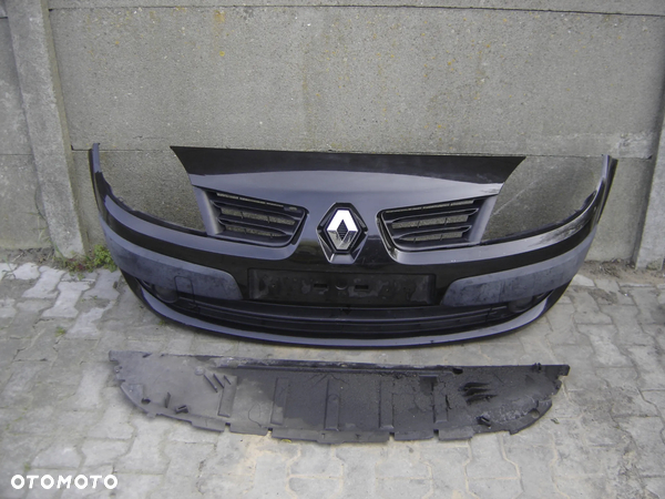 Renault Scenic 2 lifting 05-09  zderzak przedni