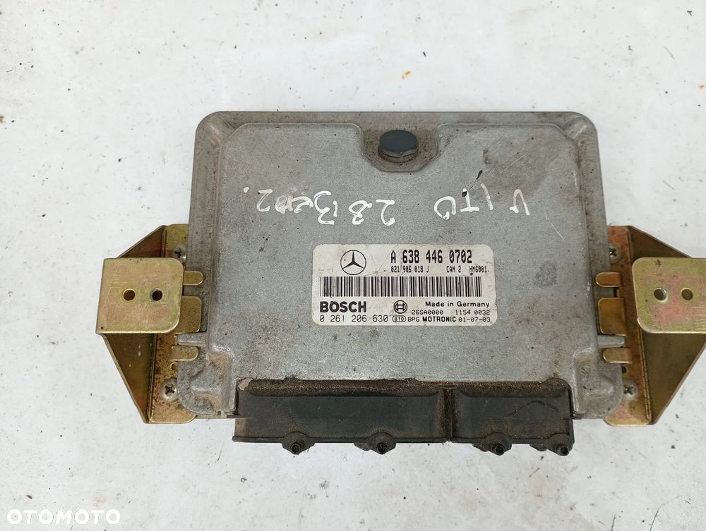 Mercedes Vito 638 sterownik silnika 2.8 VR6 638 446 0702 - 1