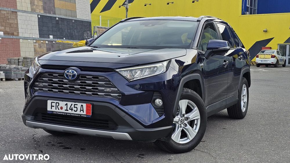 Toyota RAV4 2.5 4x4 Team Deutschland - 34