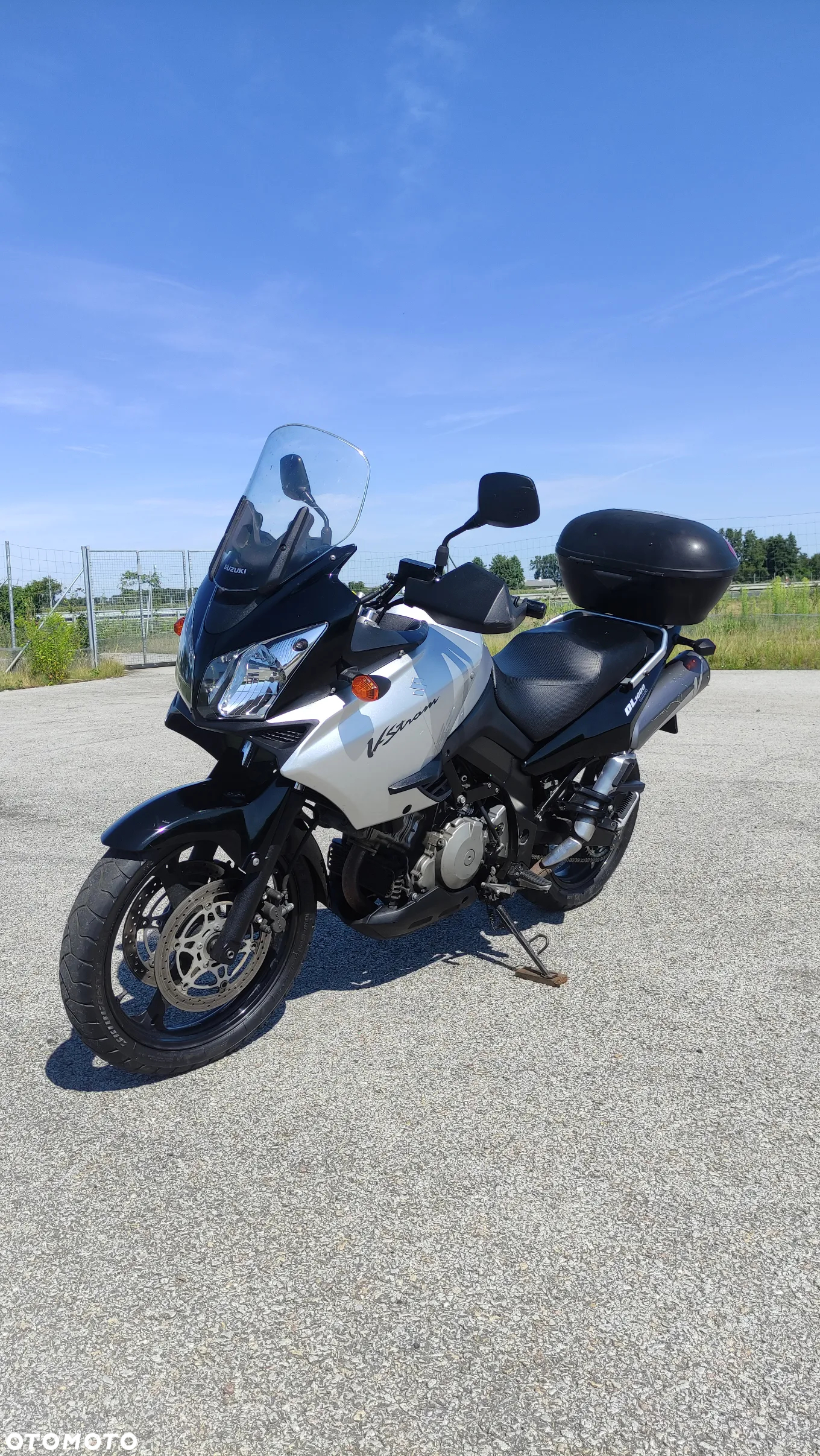 Suzuki V-STROM - 3