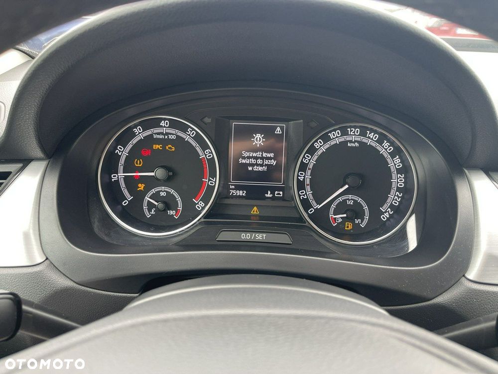 Skoda RAPID Spb 1.0 TSI Ambition - 7