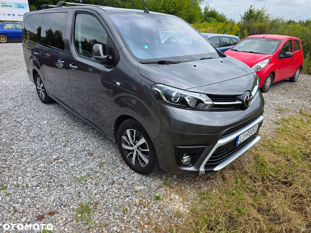 Toyota ProAce Kombi 2.0 D-4D Long 2,8t - 4