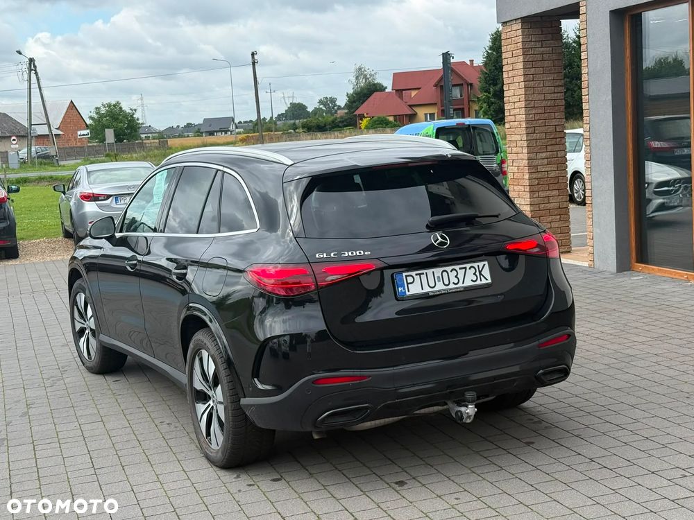 Mercedes-Benz GLC 300 de 4Matic 9G-TRONIC - 4