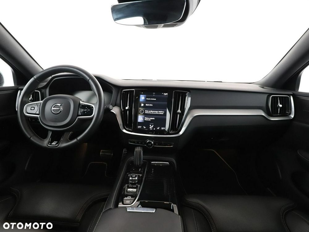 Volvo V60 T8 AWD Recharge Geartronic RDesign - 16