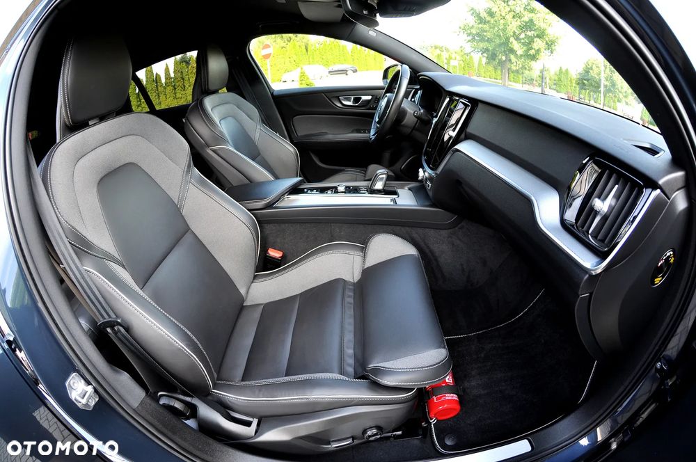 Volvo V60 B3 B Geartronic RDesign - 21