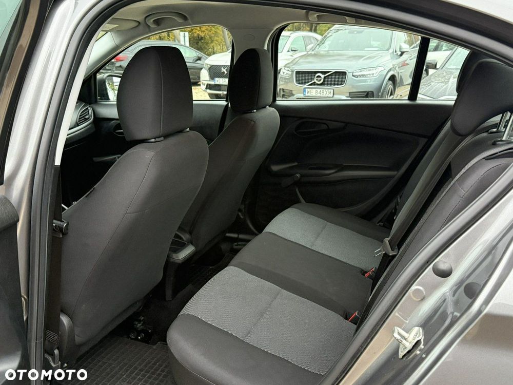 Fiat Tipo 1.4 16V Easy - 13
