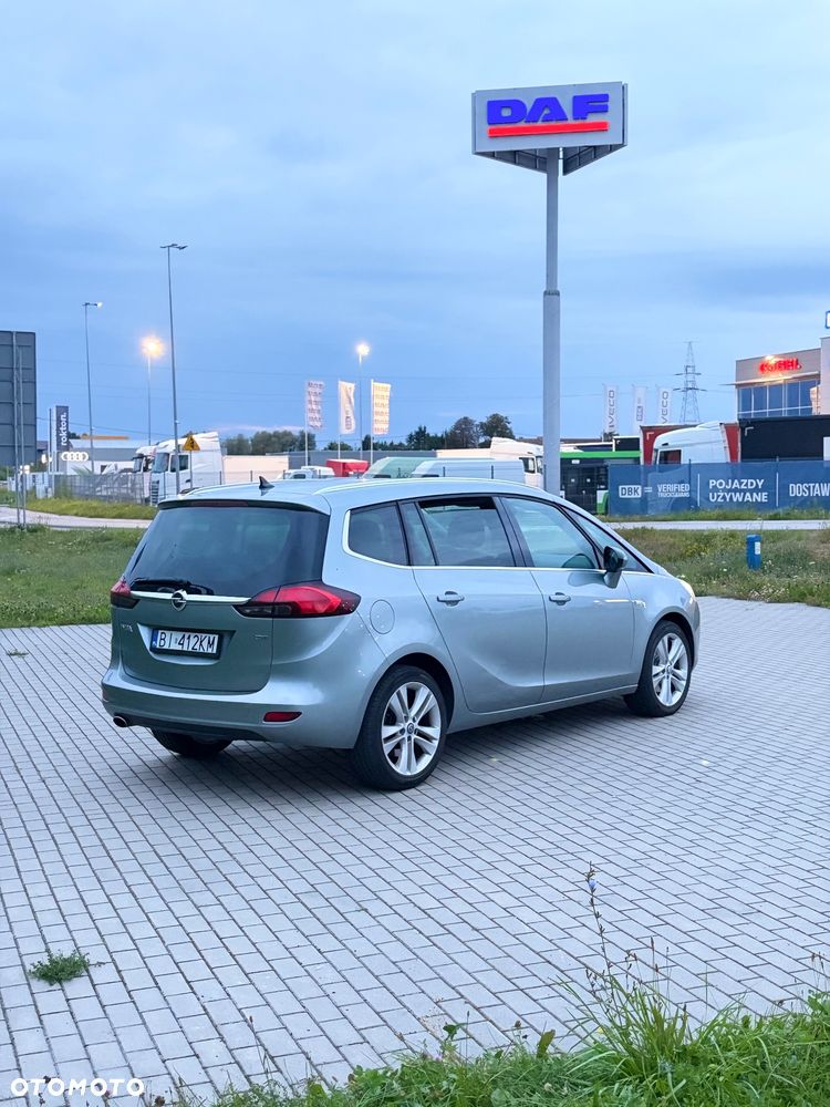 Opel Zafira - 3