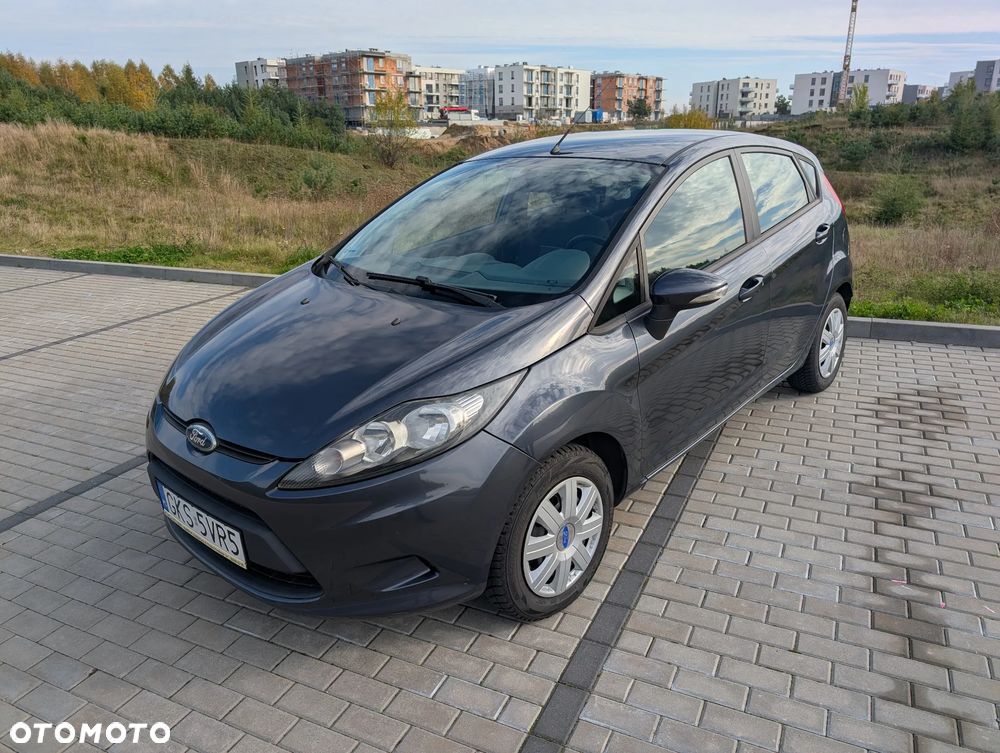 Ford Fiesta - 5