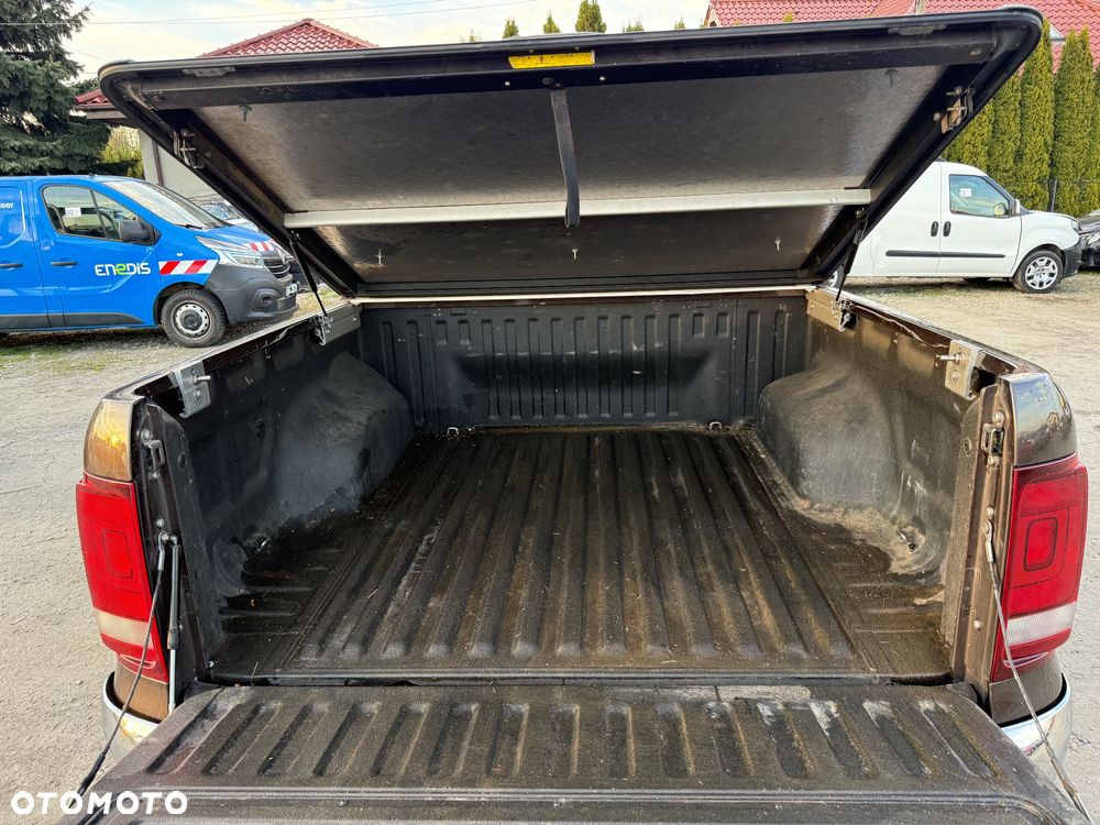 Volkswagen Amarok - 17