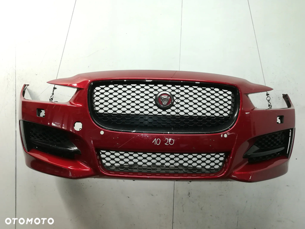 Jaguar XE R XE-R X760 zderzak przedni przód 4xpdc