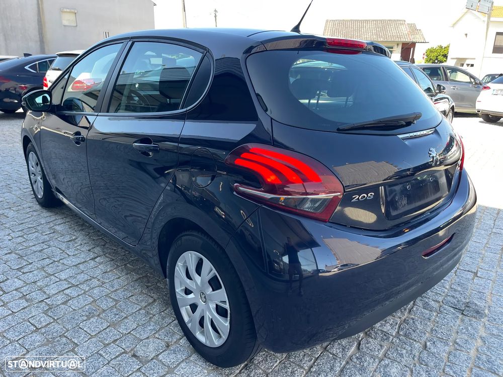 Peugeot 208 1.2 PureTech Active - 10