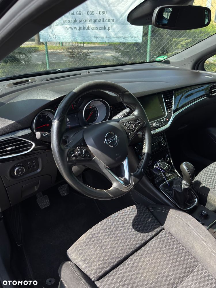 Opel Astra 1.4 Turbo Innovation - 14