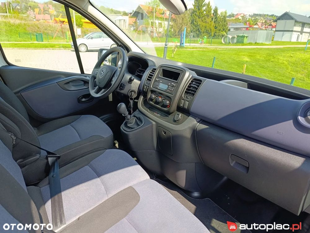 Opel VIVARO - 16