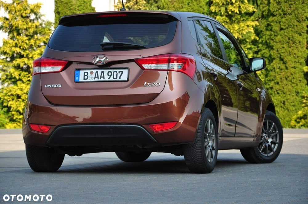 Hyundai ix20 - 16