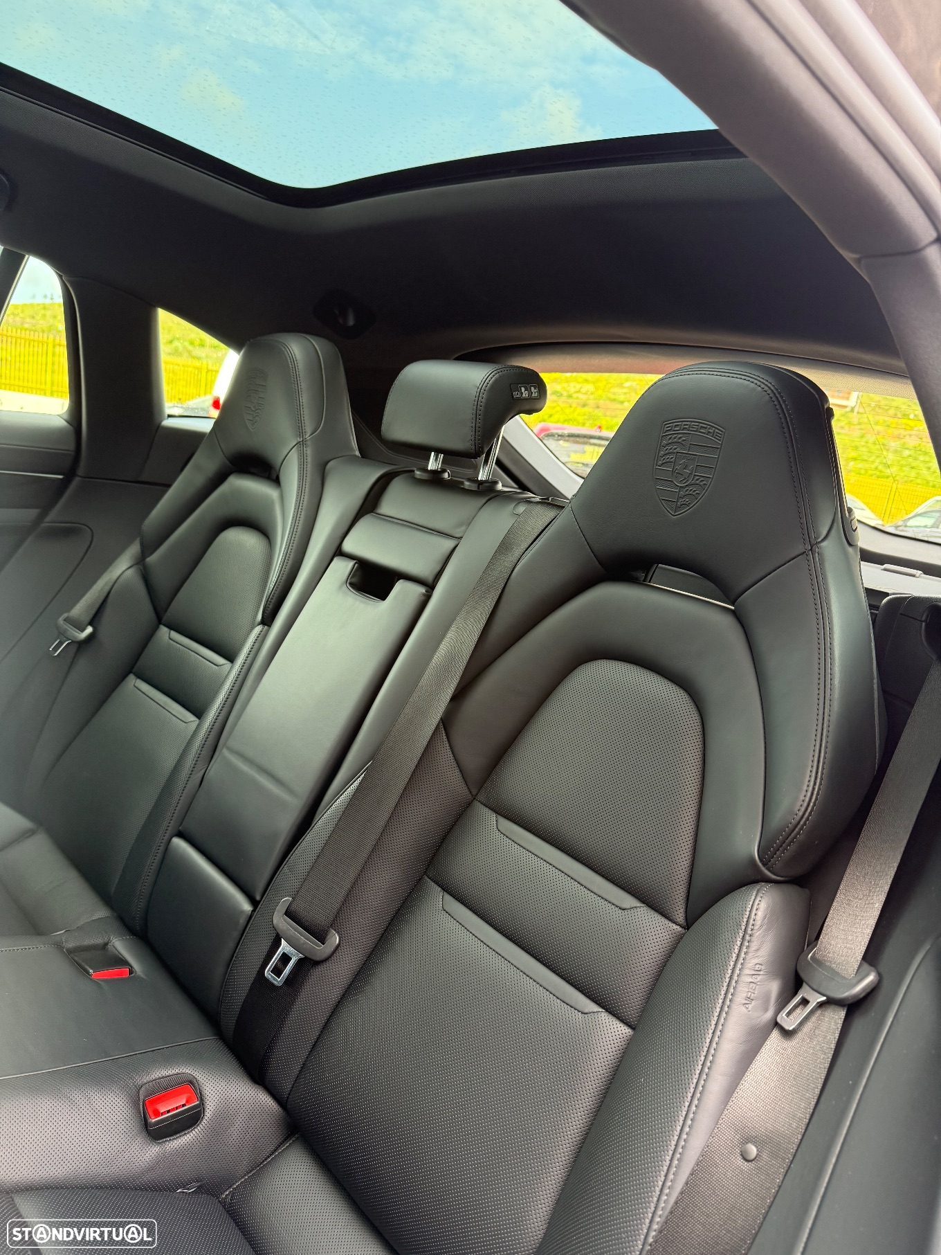 Porsche Panamera Sport Turismo 4 E-Hybrid - 10
