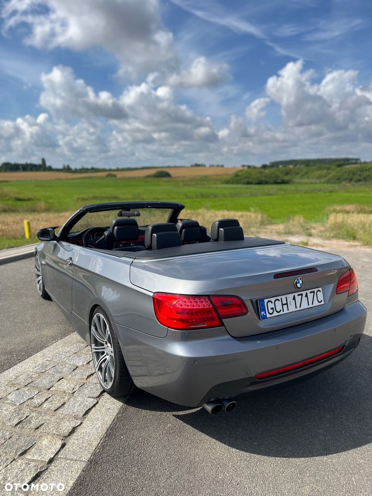 BMW Seria 3 325d - 31