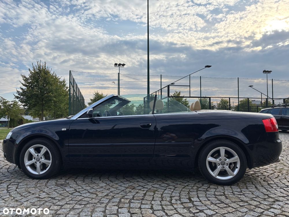 Audi A4 Cabrio - 11