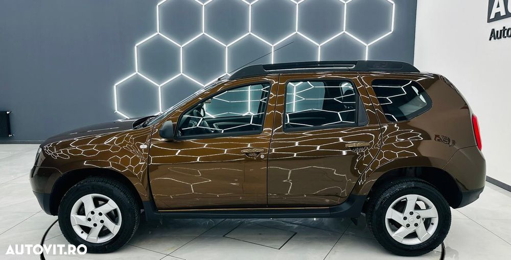 Dacia Duster dCi 90 FAP 4x2 Ambiance - 28