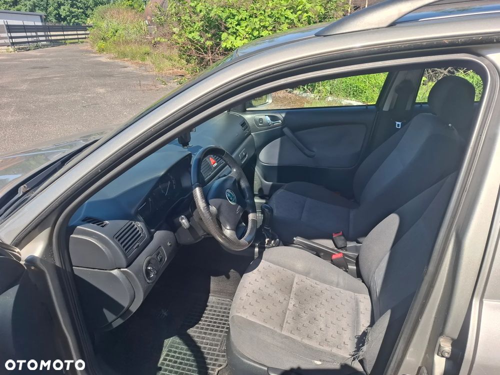 Skoda Octavia 1.9 TDI Tour - 6