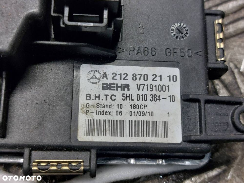 DMUCHAWA WENTYLATOR NAWIEWU + REZYSTOR MERCEDES W204 C KLASA EU 2128702110 - 2