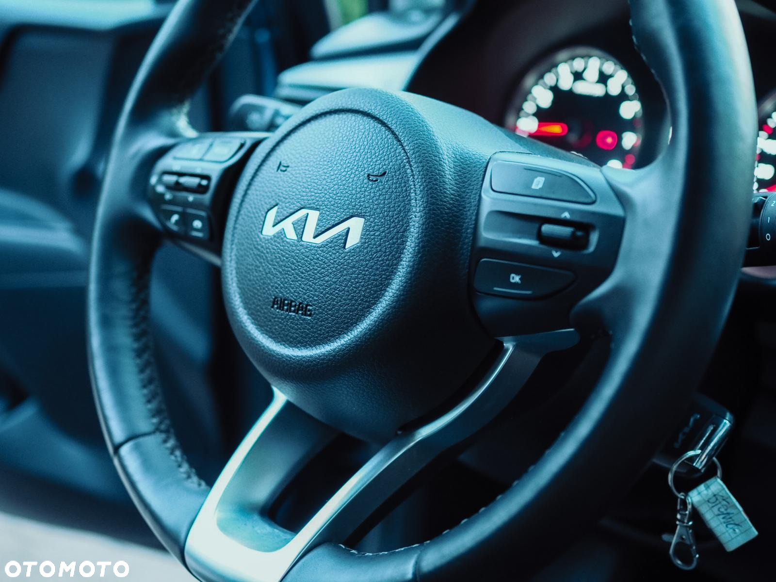Kia Stonic - 21