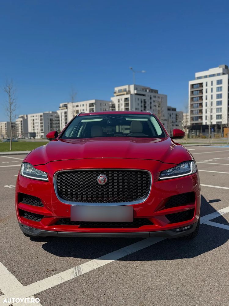 Jaguar F-Pace 25d AWD Pure - 7