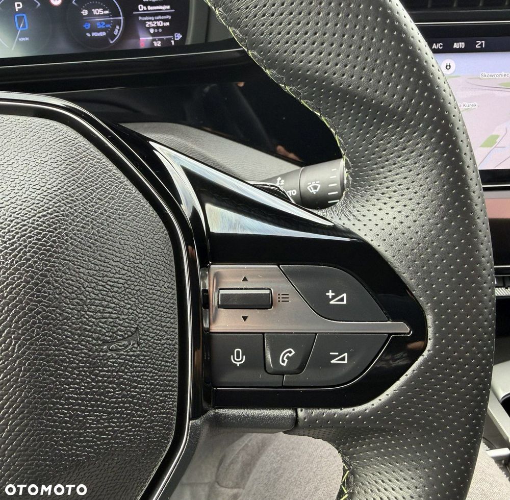 Peugeot 408 1.6 Plug-in Hybrid 240 GT E-DCS7 - 27