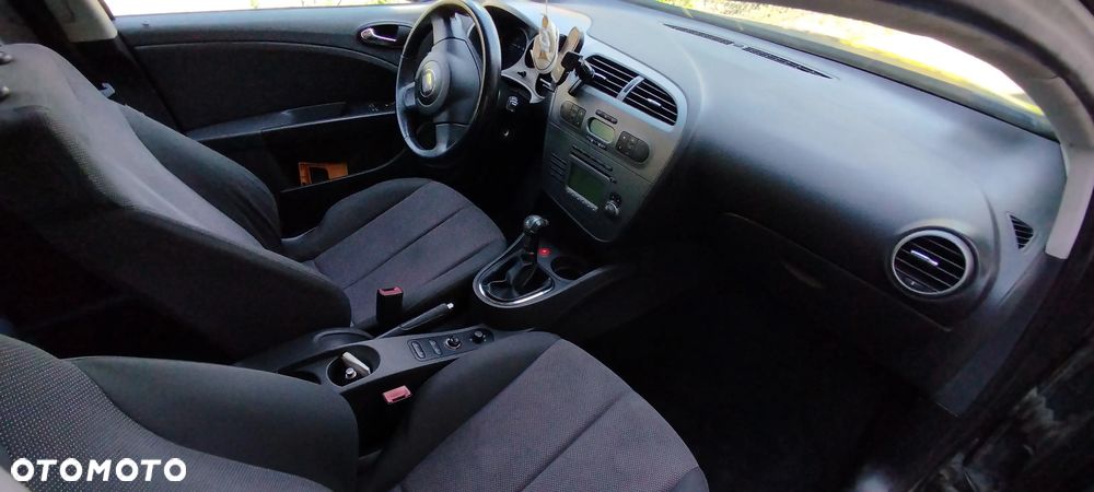 Seat Leon 2.0 TDI Stylance - 10