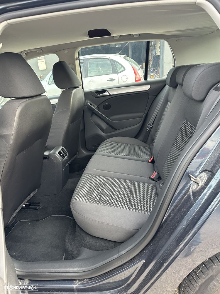 VW Golf 2.0 TDi Trendline - 10