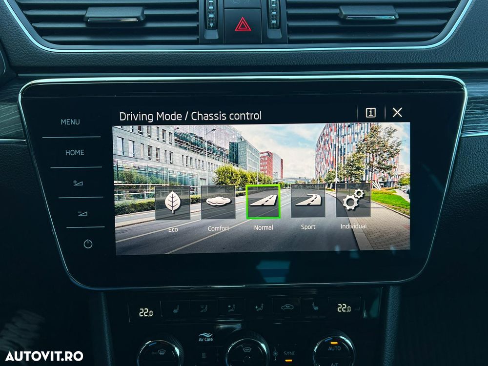 Skoda Superb 2.0 TDI DSG Style - 30