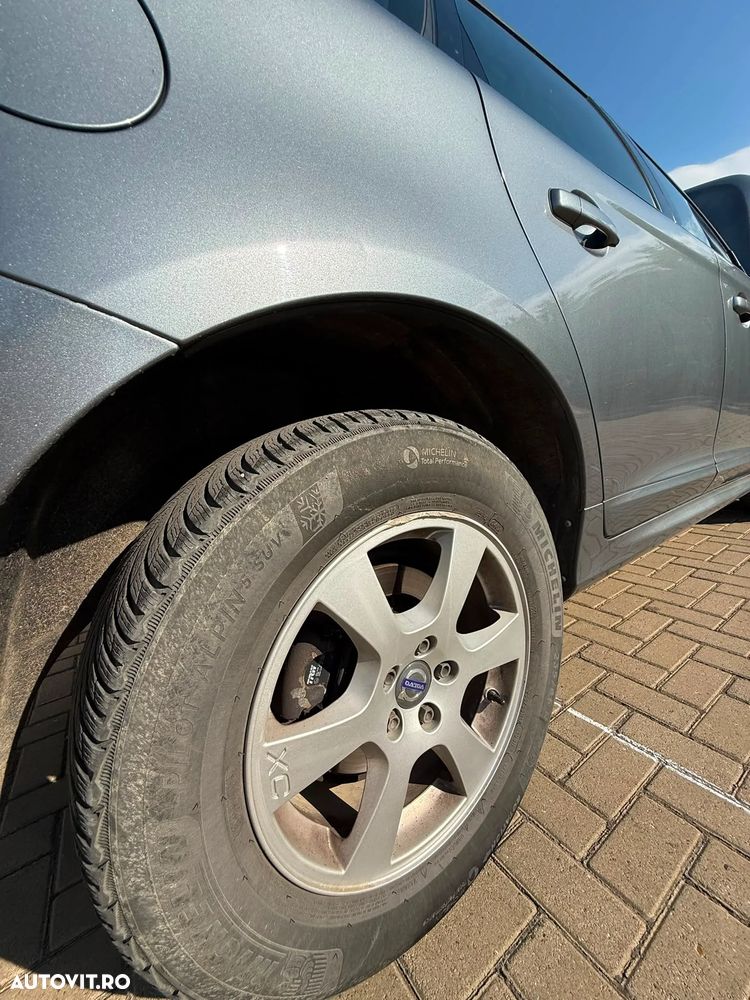 Volvo XC 60 D3 Geartronic Momentum - 9
