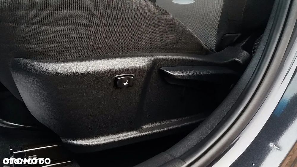 Kia Ceed Cee'd 1.6 CRDi L - 8