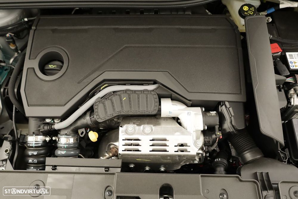 Peugeot 208 1.2 Hybrid Allure e-DCS6 - 24