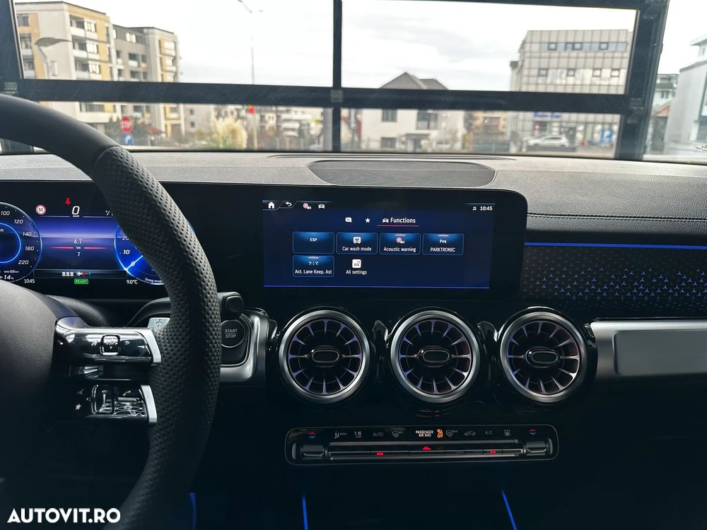 Mercedes-Benz EQB 250 - 15