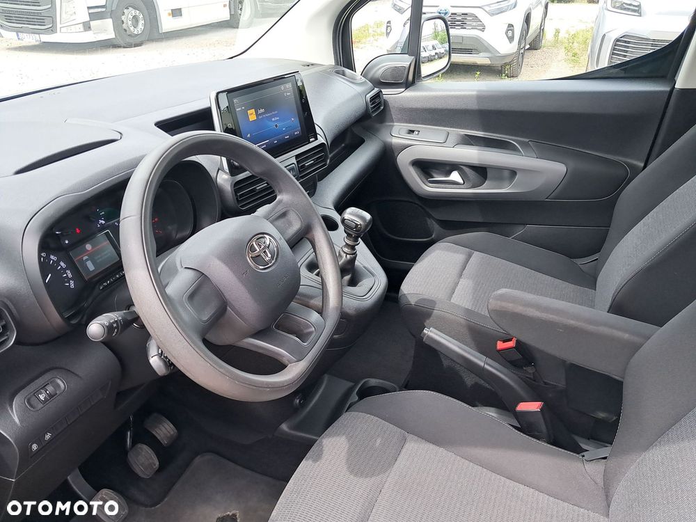 Toyota Proace City Verso 1.5 D-4D Business - 9