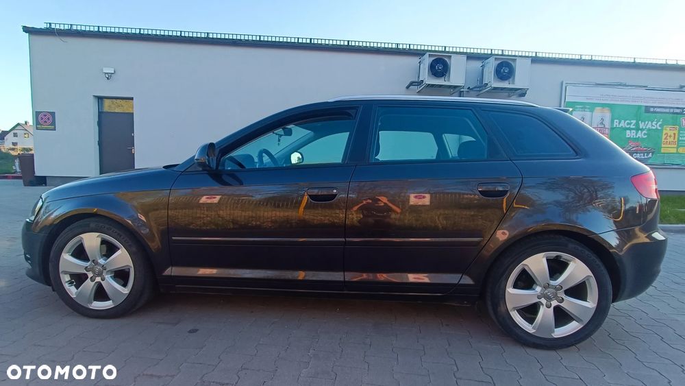 Audi A3 Sportback 2.0 TDI DPF Ambition - 8