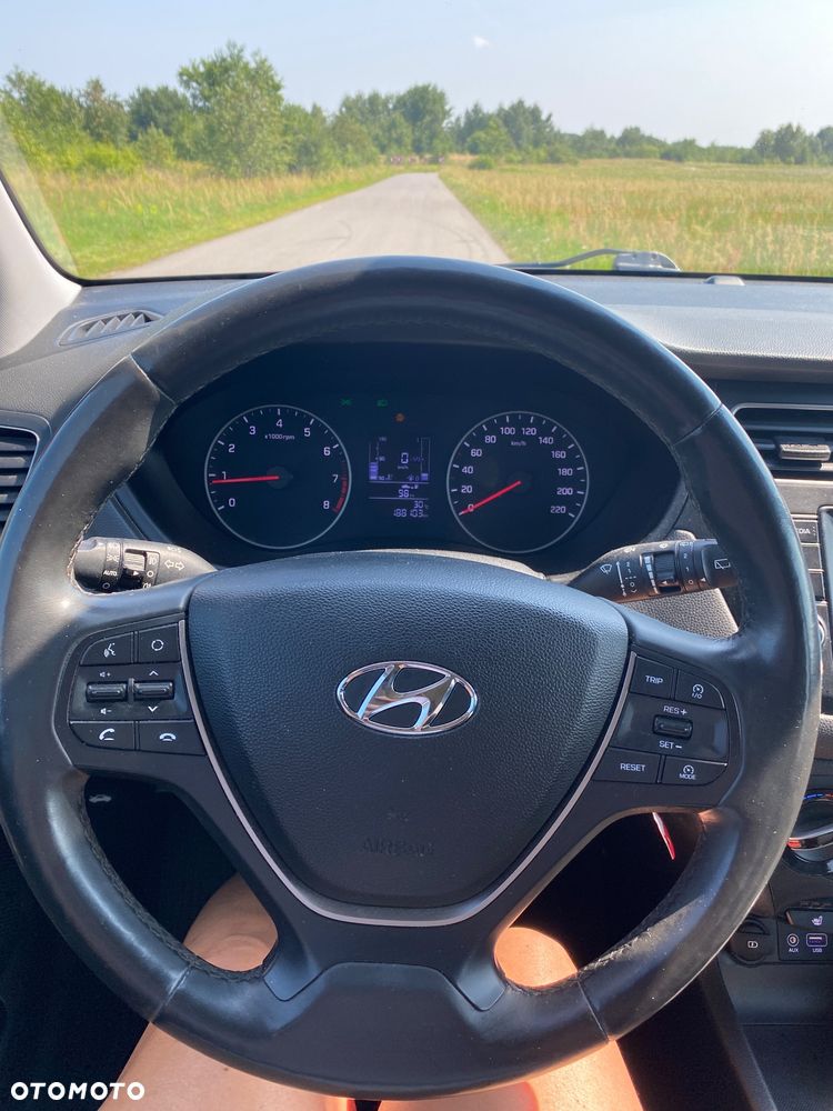 Hyundai i20 1.2 Comfort - 27