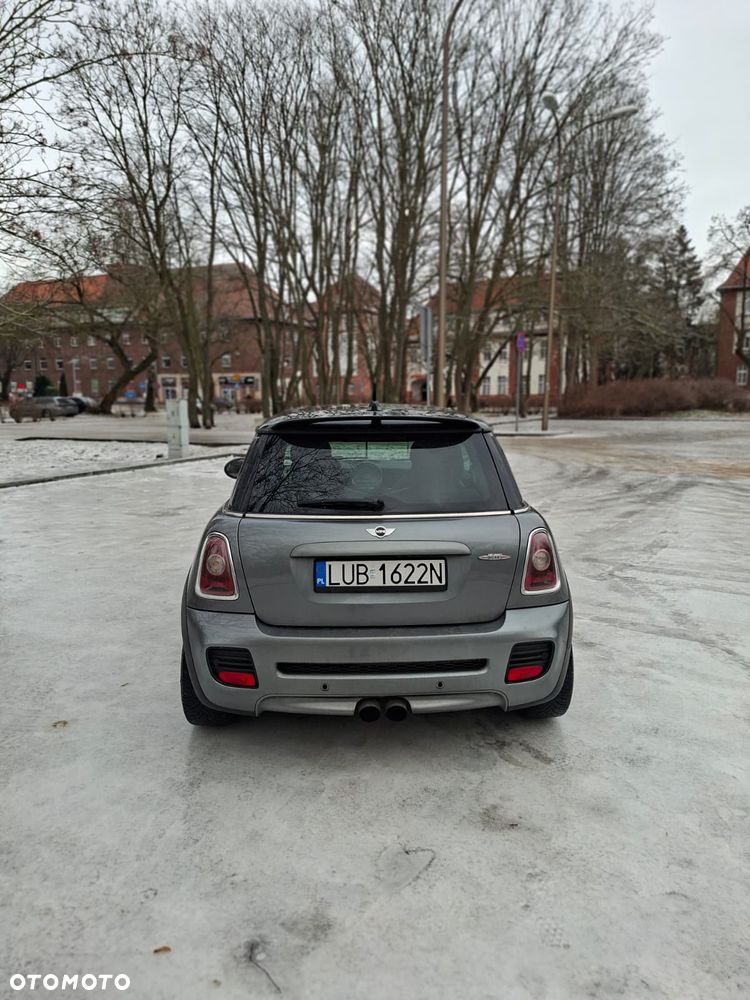 MINI John Cooper Works Standard - 4
