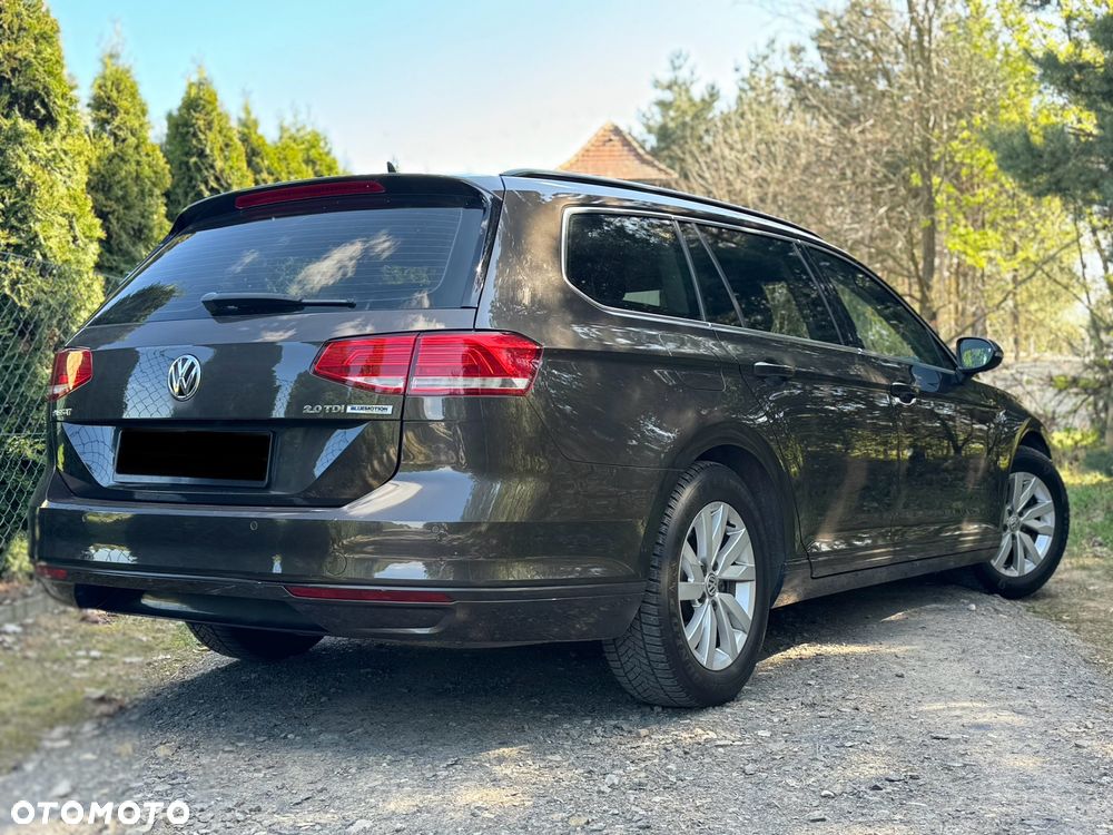Volkswagen Passat ver-2-0-tdi-bluemotion-technology-dsg-comfortline - 3