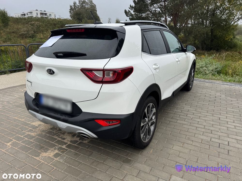 Kia Stonic 2021 photo 3