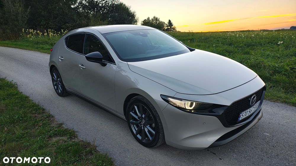 Mazda 3 e-SKYACTIV-G 2.0 M HYBRID - 32