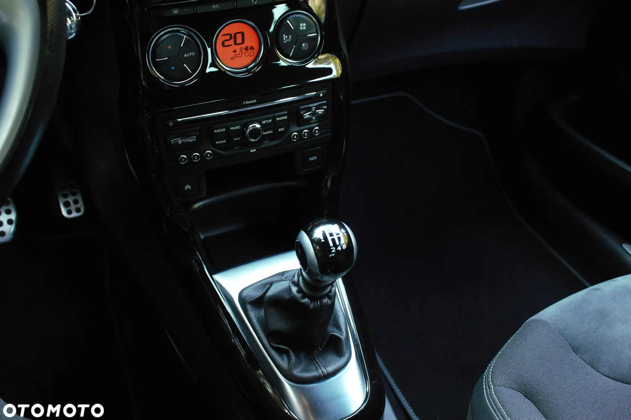 Citroën DS3 1.6 THP SportChic - 21