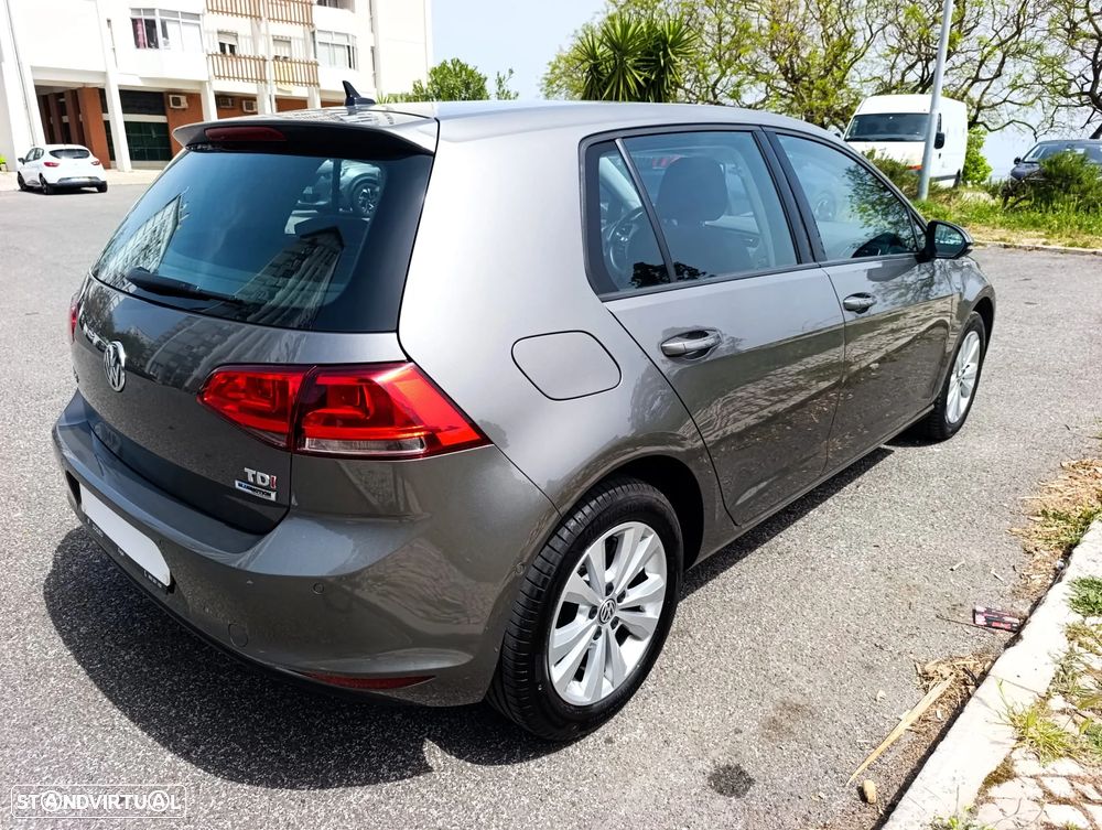 VW Golf 1.6 TDi Confortline - 3