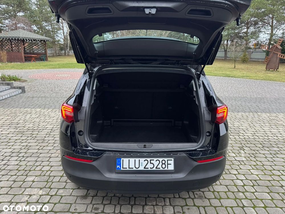 Opel Grandland X 1.2 Start/Stop Business Edition - 9