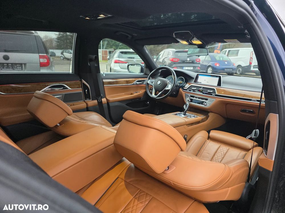 BMW Seria 7 740e iPerformance - 10