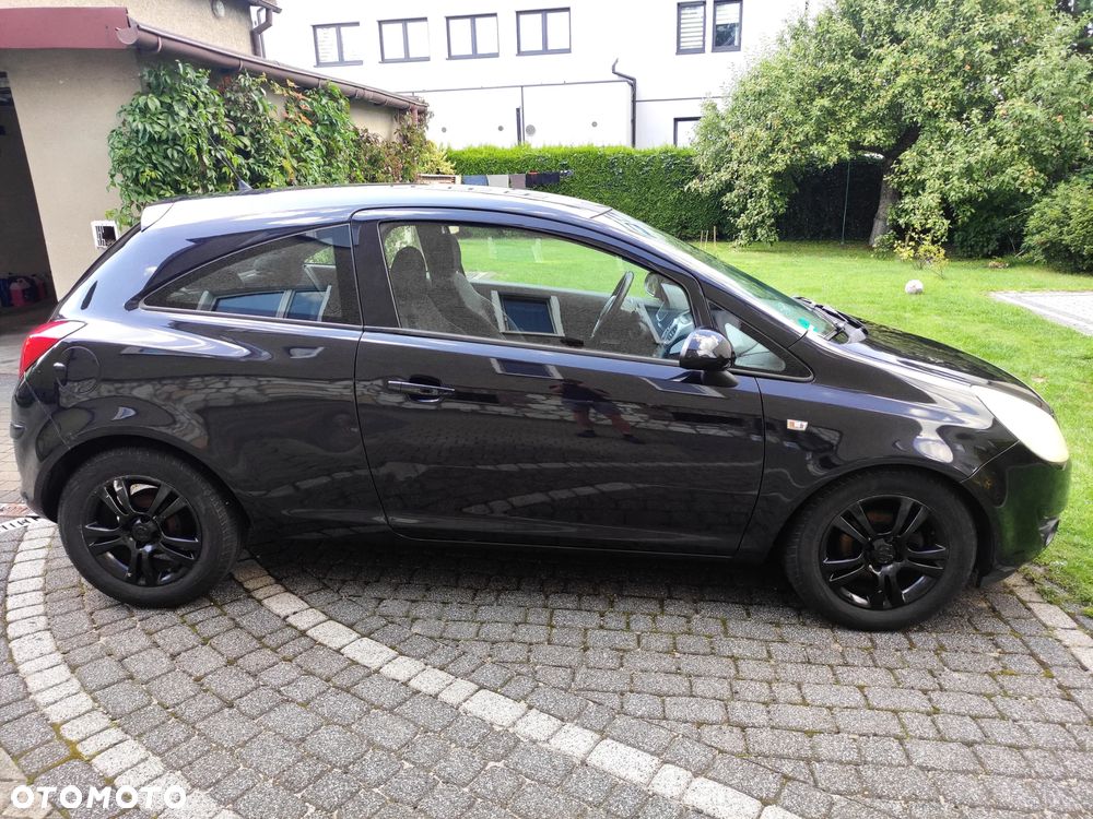 Opel Corsa 1.2 16V - 7